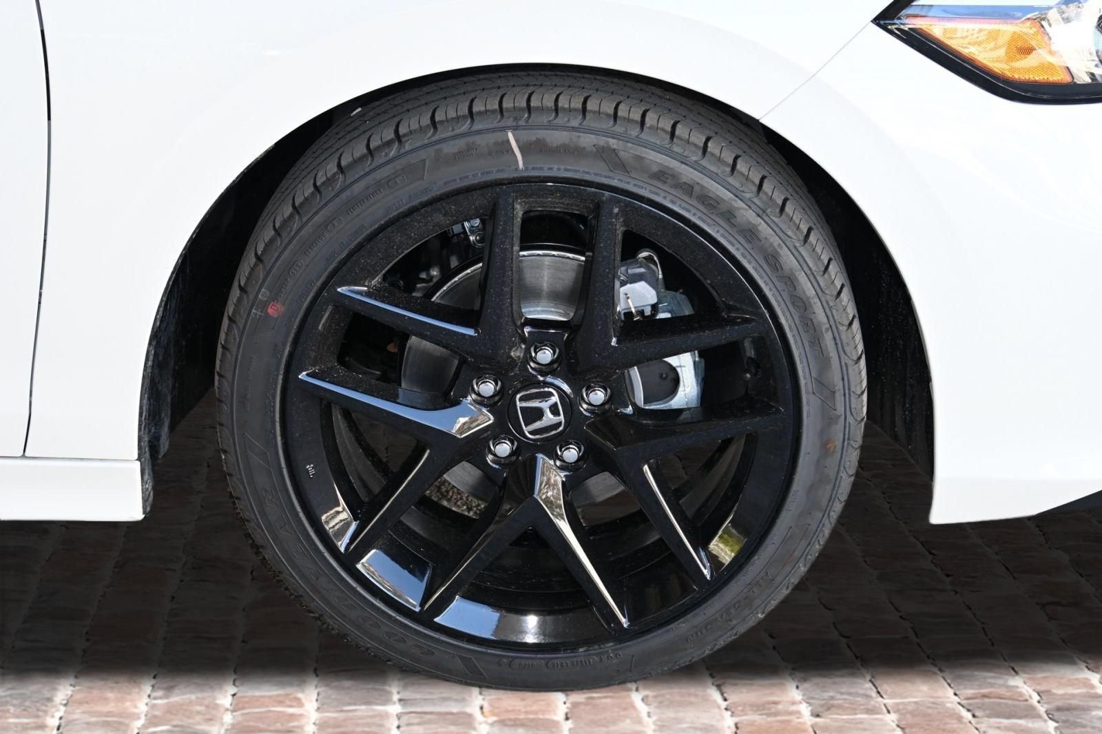 New 2026 Honda Civic Sport image 35