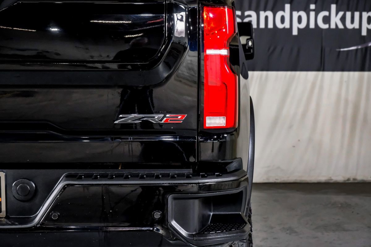 Used 2025 Chevrolet Silverado 2500 ZR2 w/ Technology Package image 43