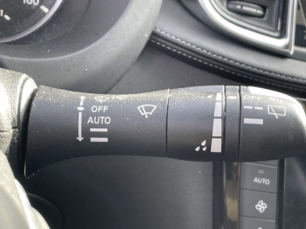 Used 2023 INFINITI QX55 Essential image 25