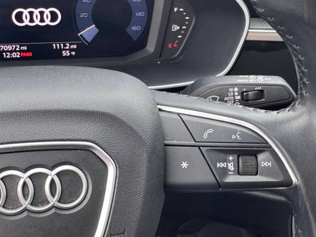 Used 2019 Audi Q3 2.0T Premium w/ Convenience Package image 19