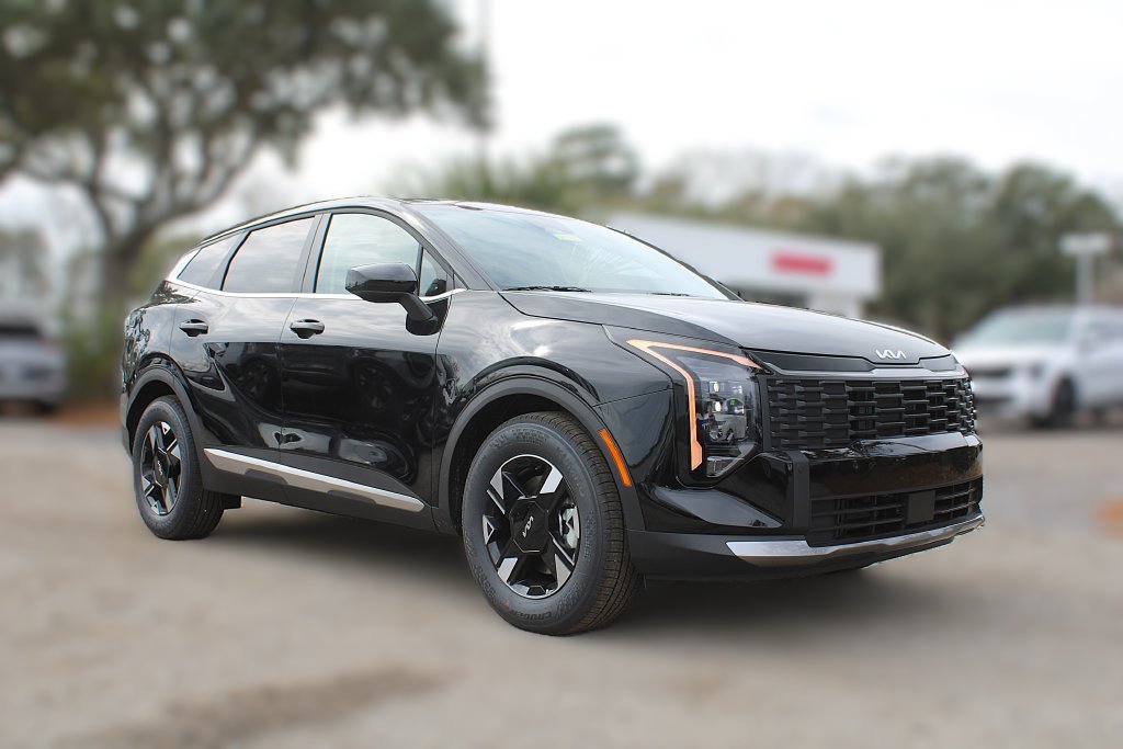 New 2027 Kia Sportage LX FWD image 3