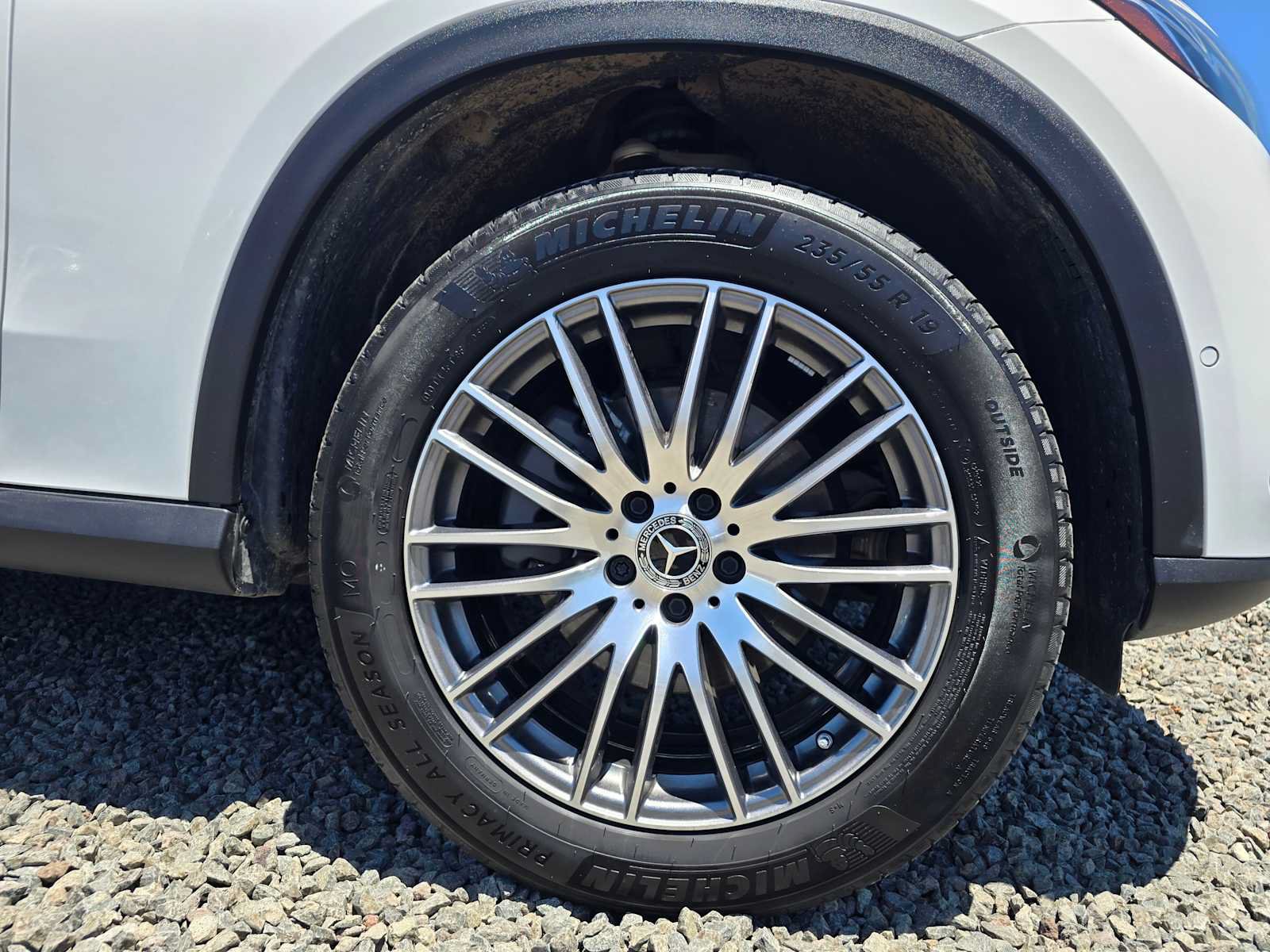 Used 2025 Mercedes-Benz GLC 300 image 9