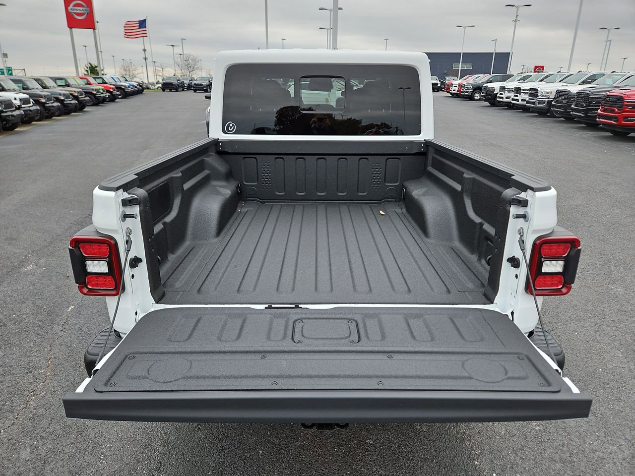 New 2026 Jeep Gladiator Rubicon image 7