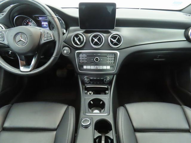 Used 2019 Mercedes-Benz CLA 250 image 13