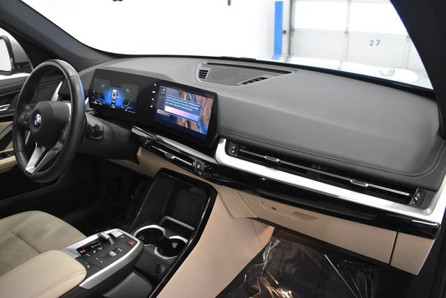 Used 2025 BMW X1 xDrive28i w/ Convenience Package AWD/4WD image 18
