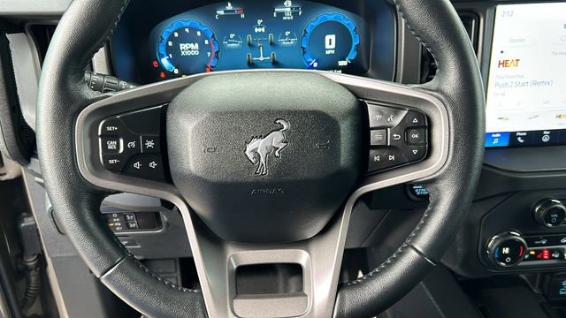 Used 2025 Ford Bronco Badlands AWD/4WD image 19