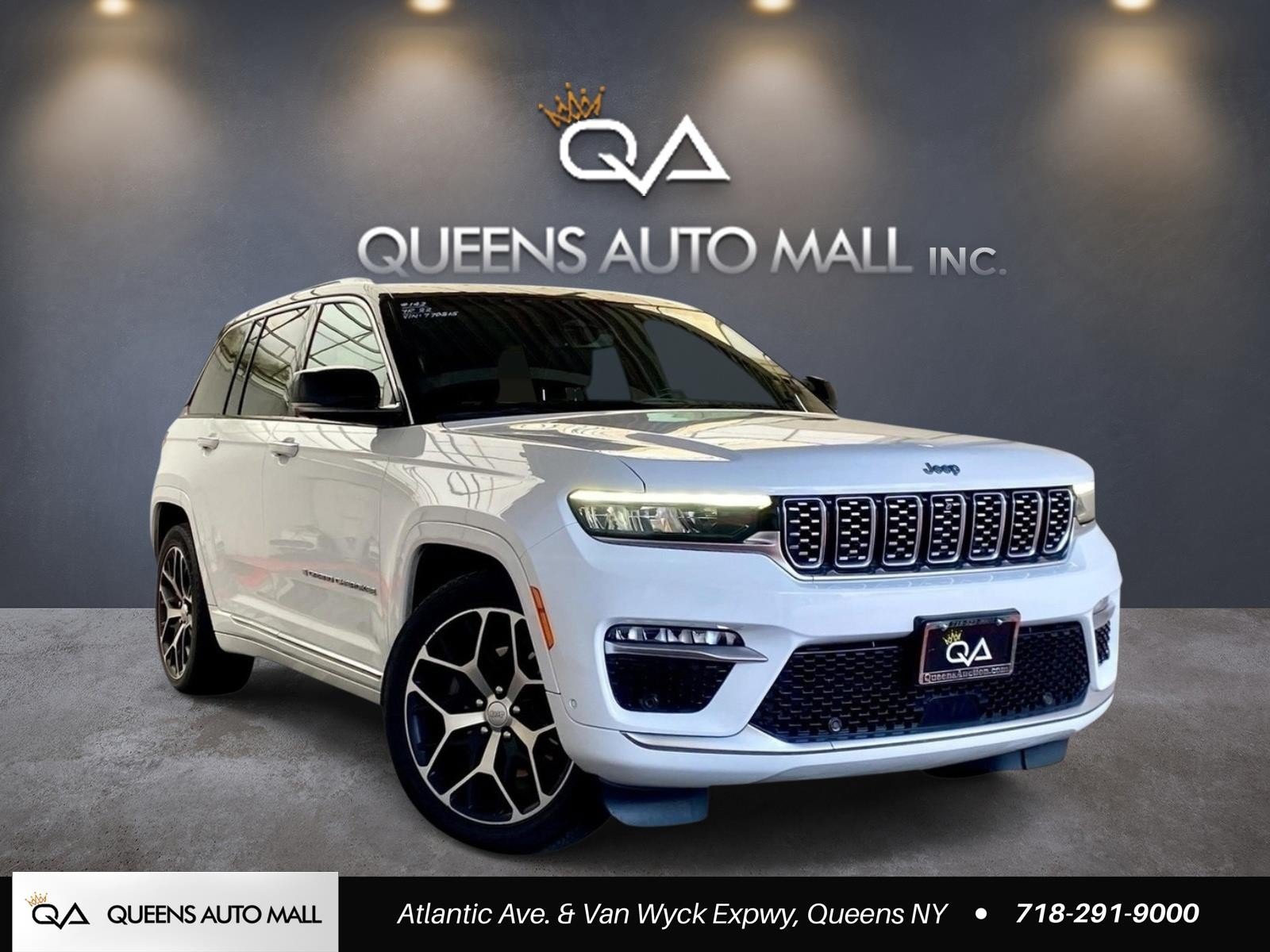 Used 2022 Jeep Grand Cherokee Summit AWD/4WD video 1