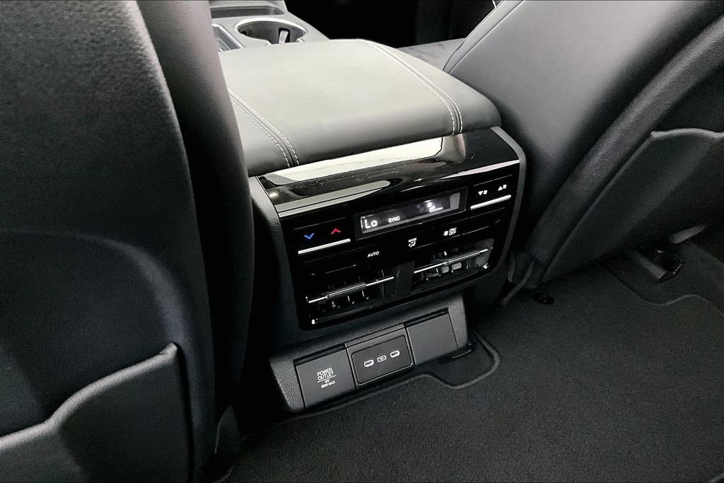 Certified 2026 Acura MDX w/ Technology Package FWD image 31