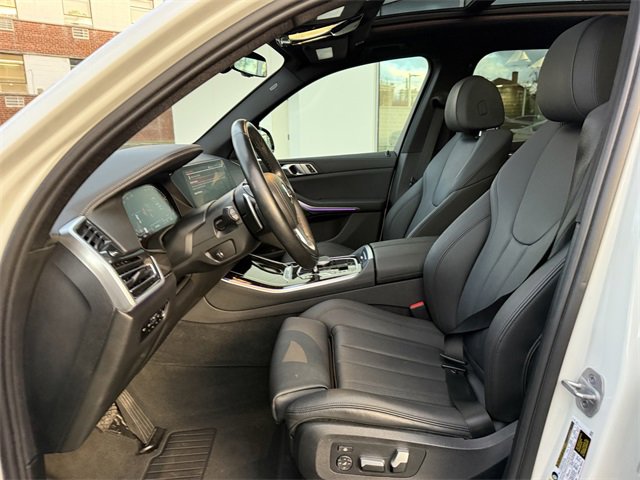Used 2021 BMW X5 xDrive40i w/ Premium Package 2 image 20