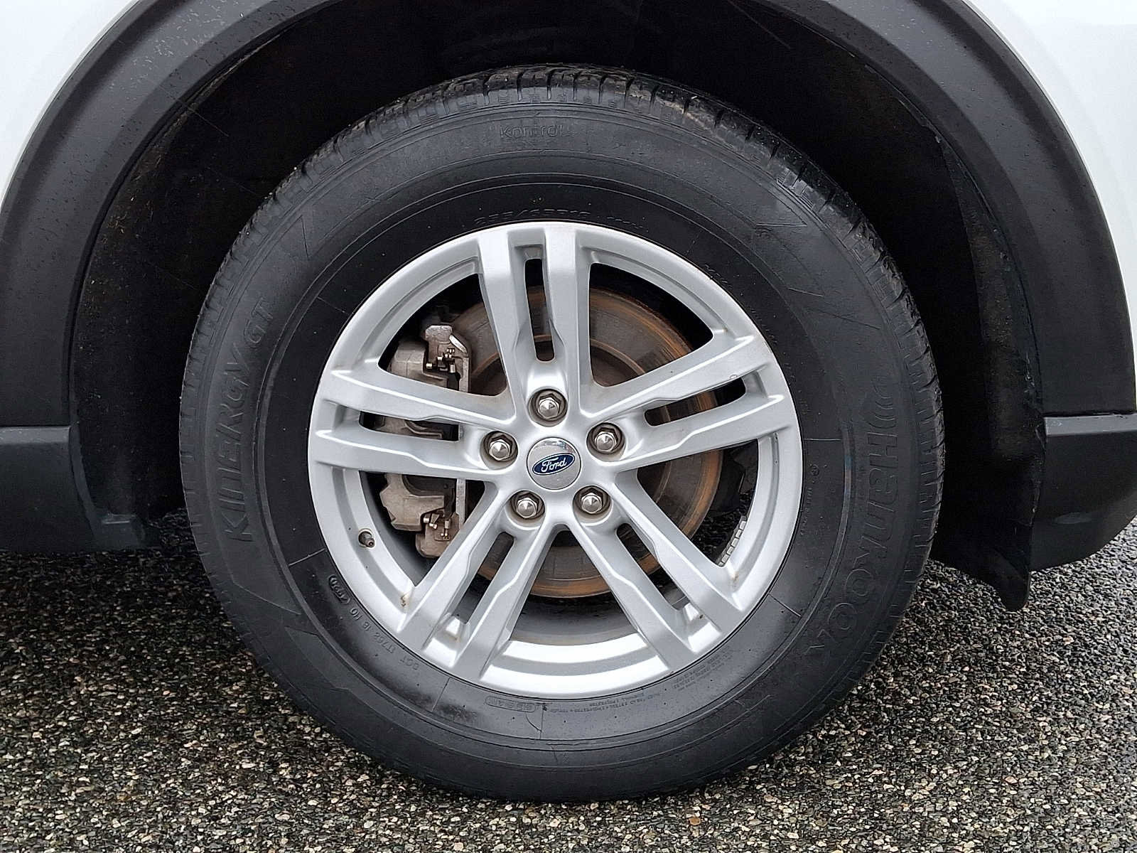 Used 2021 Ford Explorer XLT image 8