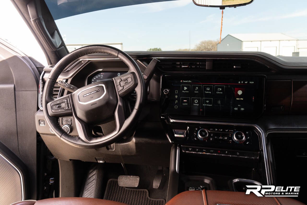 Used 2025 GMC Sierra 2500 Denali Ultimate image 79