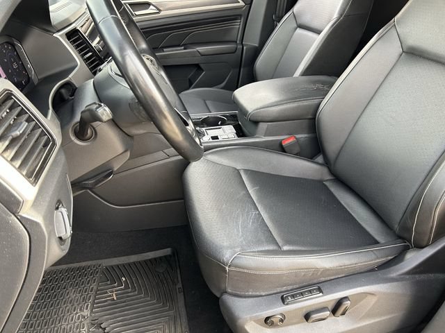 Used 2020 Volkswagen Atlas Cross Sport SEL FWD image 21