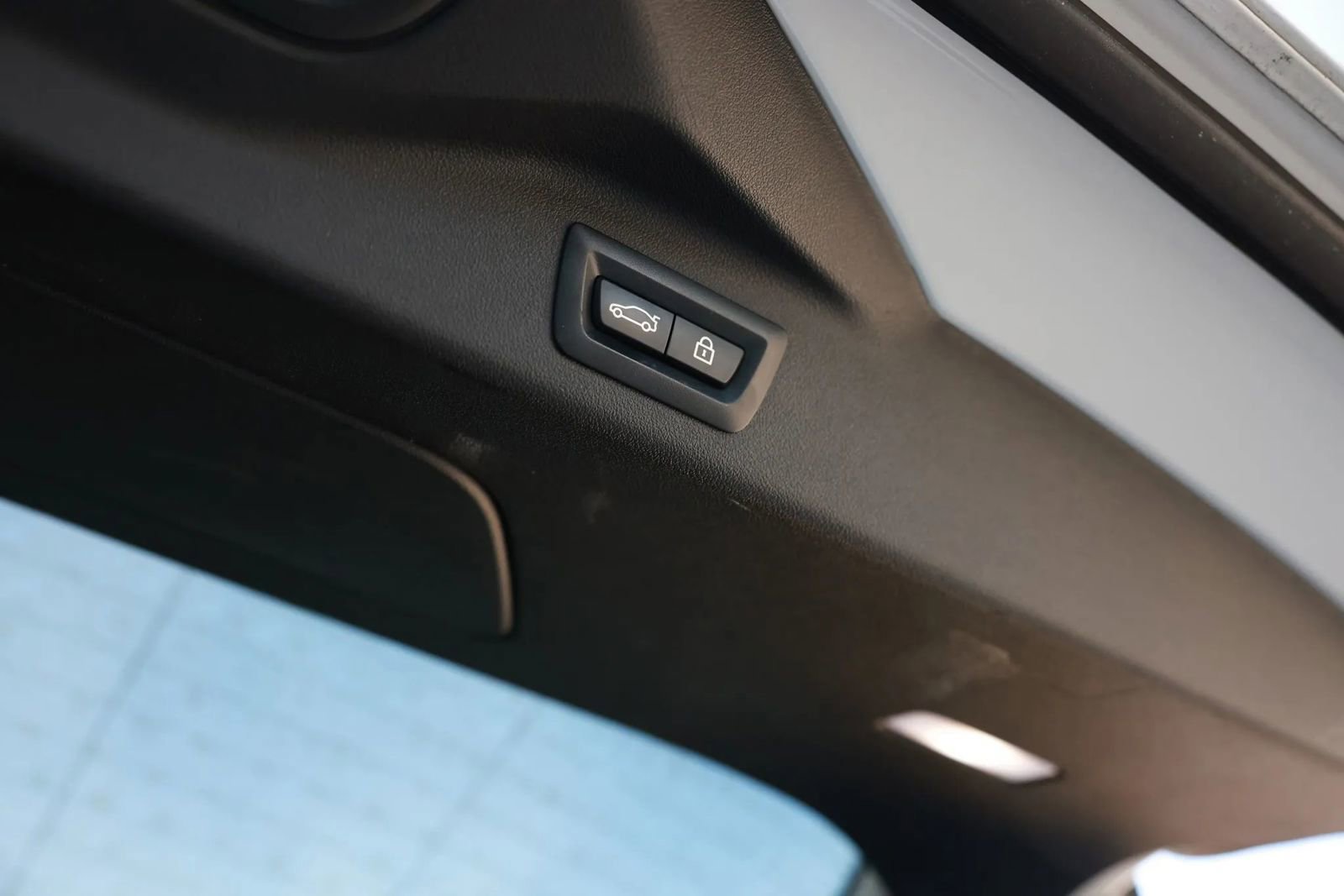 Used 2020 BMW X7 xDrive40i w/ Cold Weather Package image 66