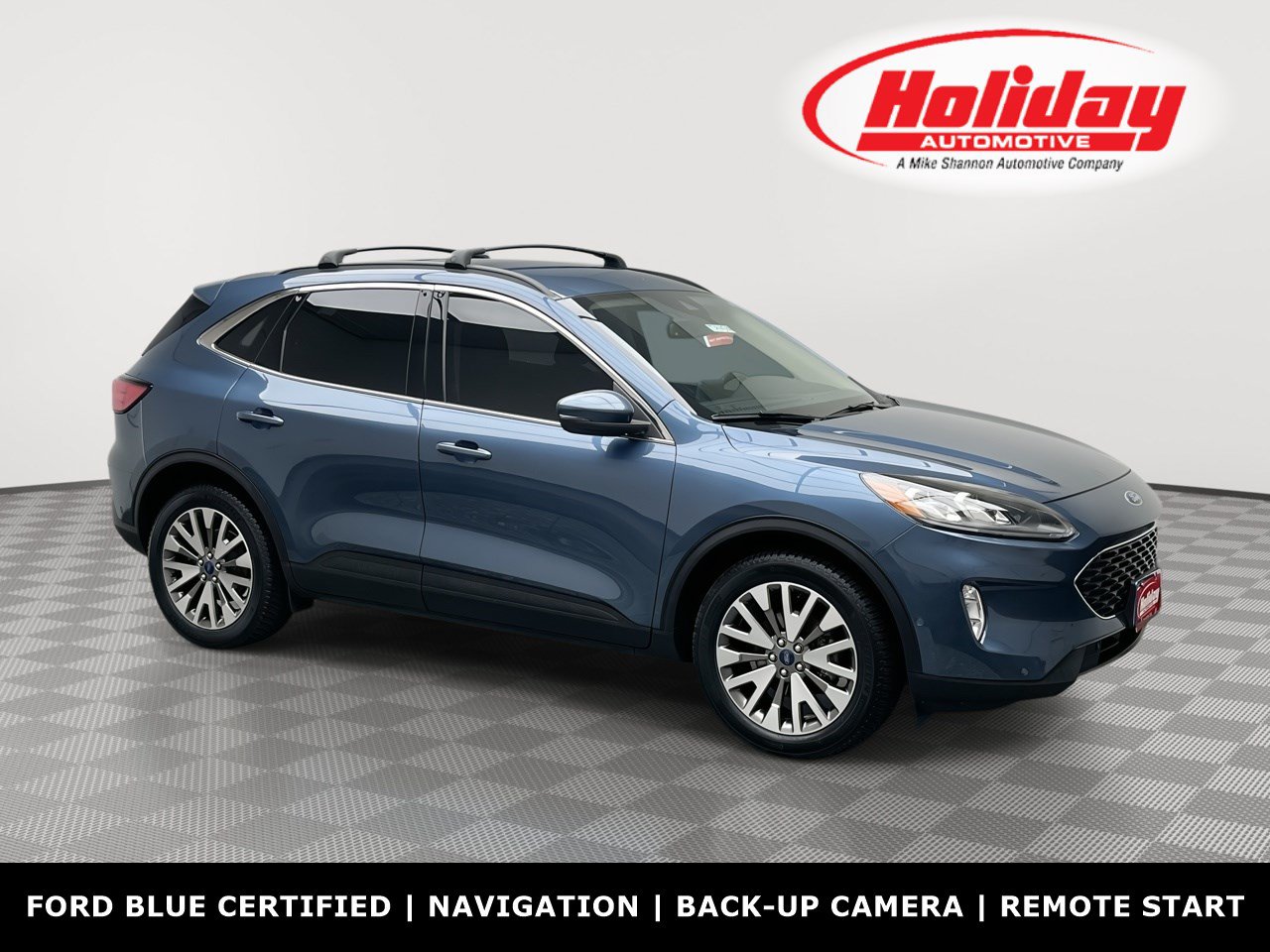 Certified 2020 Ford Escape Titanium AWD/4WD image 1