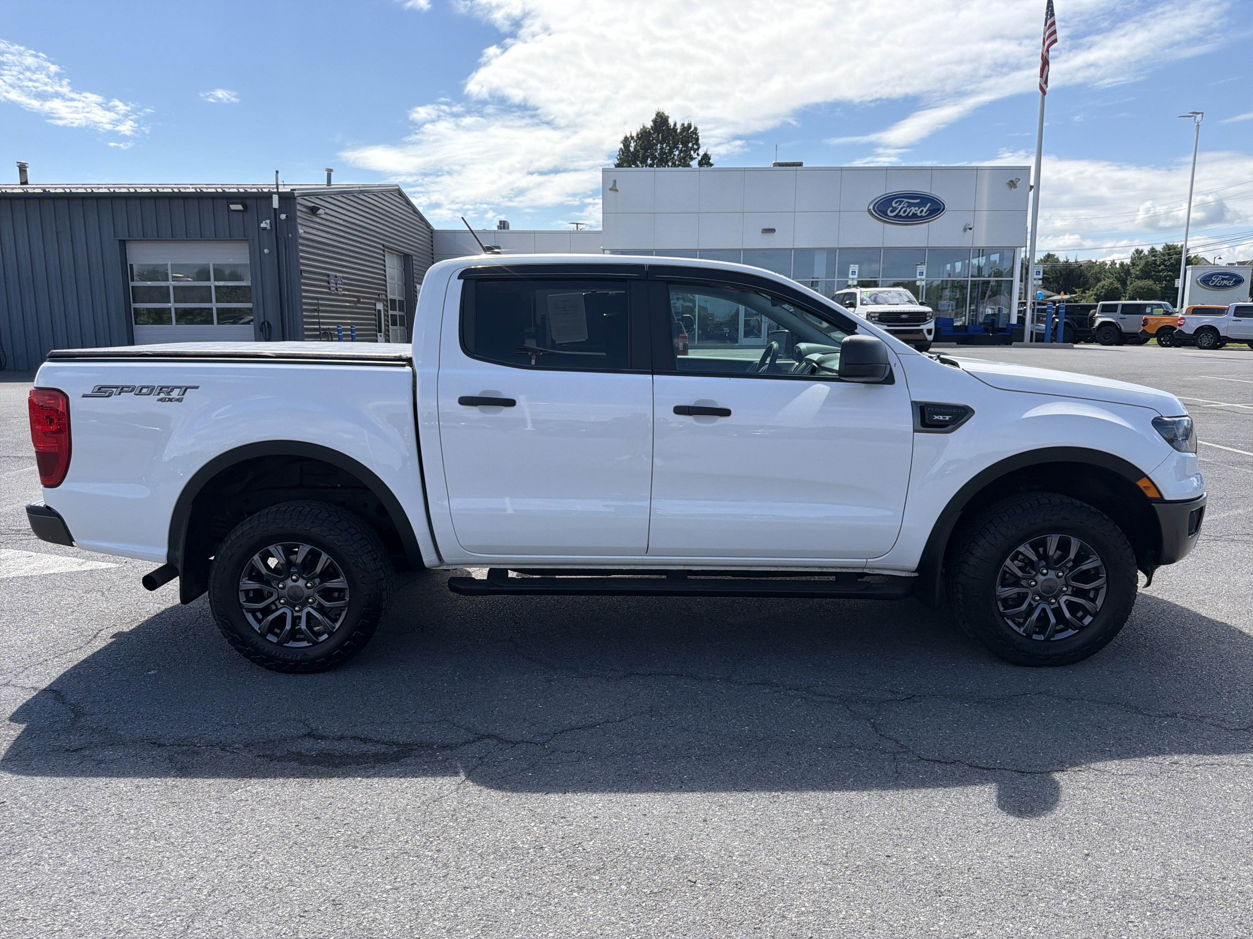 Used 2021 Ford Ranger XLT w/ Equipment Group 301A Mid AWD/4WD image 2
