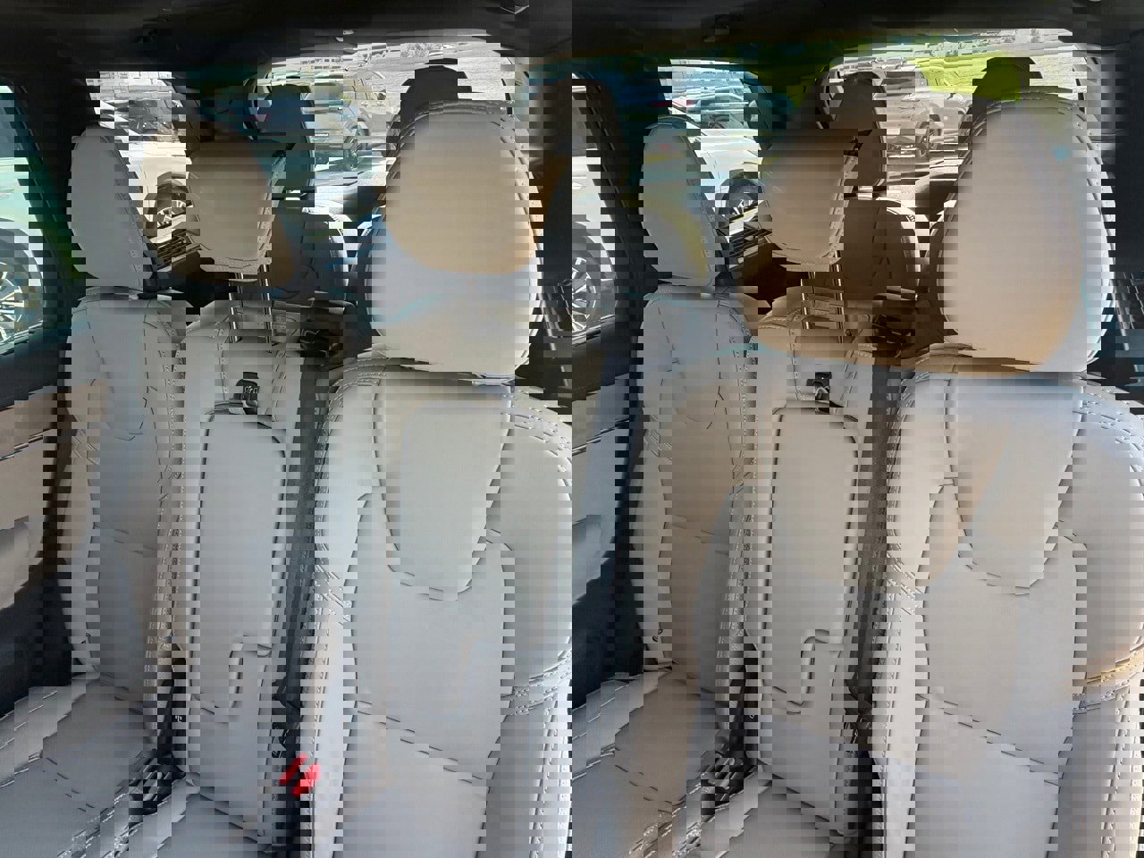 New 2026 Volvo XC90 B6 Ultra w/ Lounge Package image 24