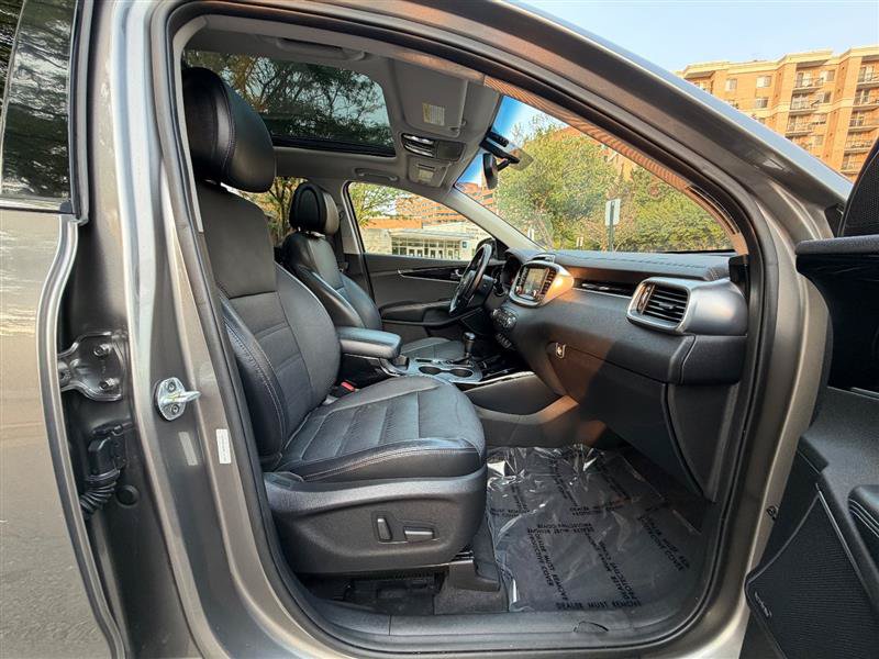 Used 2016 Kia Sorento SX AWD/4WD image 16