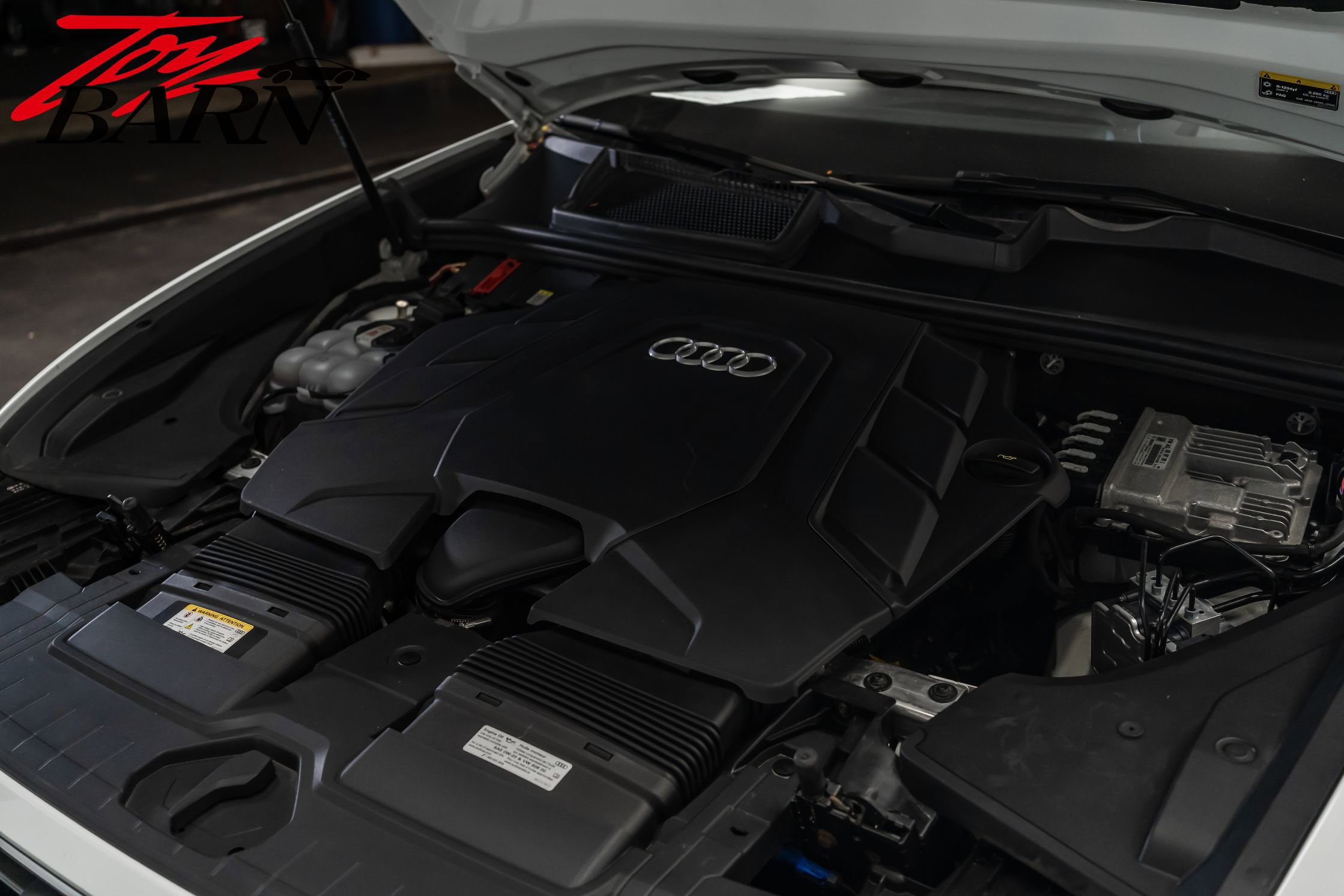 Used 2023 Audi Q8 Prestige image 47