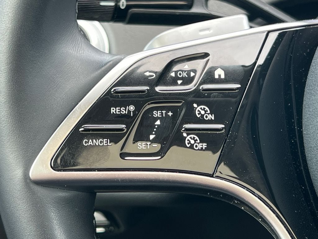 New 2025 Mercedes-Benz E 350 4MATIC Sedan image 20