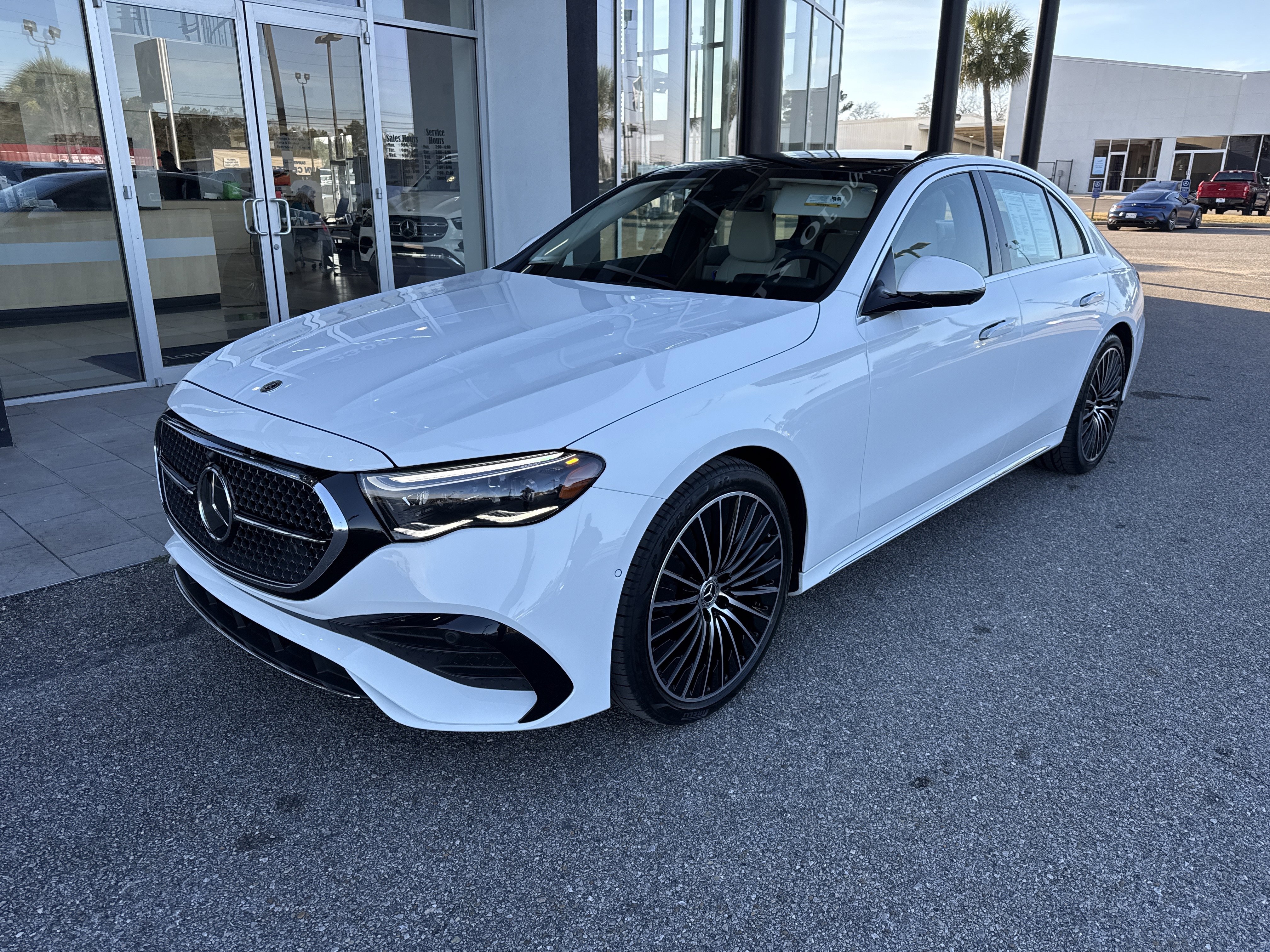 Certified 2024 Mercedes-Benz E 350 4MATIC Sedan image 1