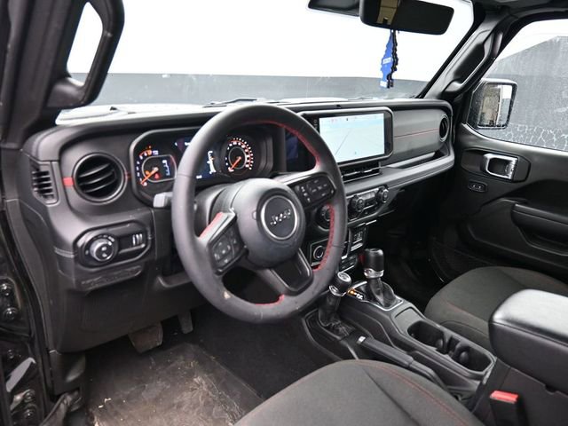 Used 2024 Jeep Gladiator Rubicon w/ Technology Group image 14