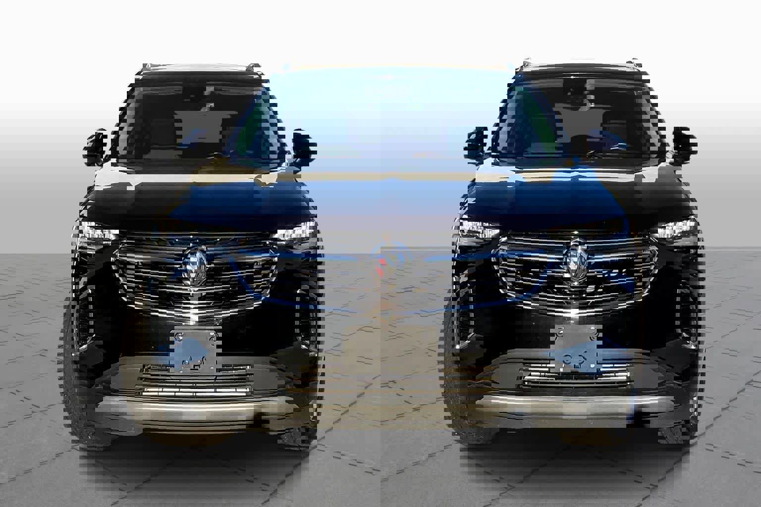 Used 2023 Buick Envision Preferred w/ Premium Seat Package image 3