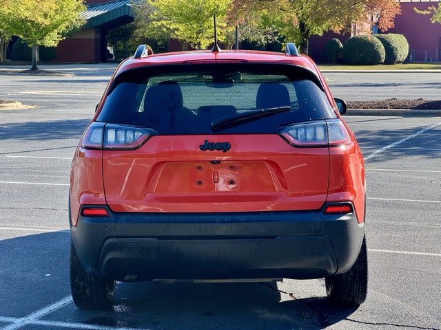 Used 2021 Jeep Cherokee Latitude Plus image 6