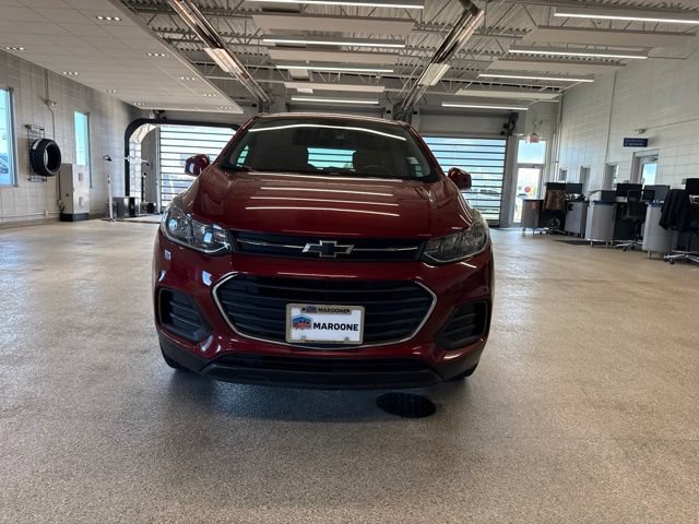 Used 2021 Chevrolet Trax LS w/ Tint and Cruise Package AWD/4WD image 2