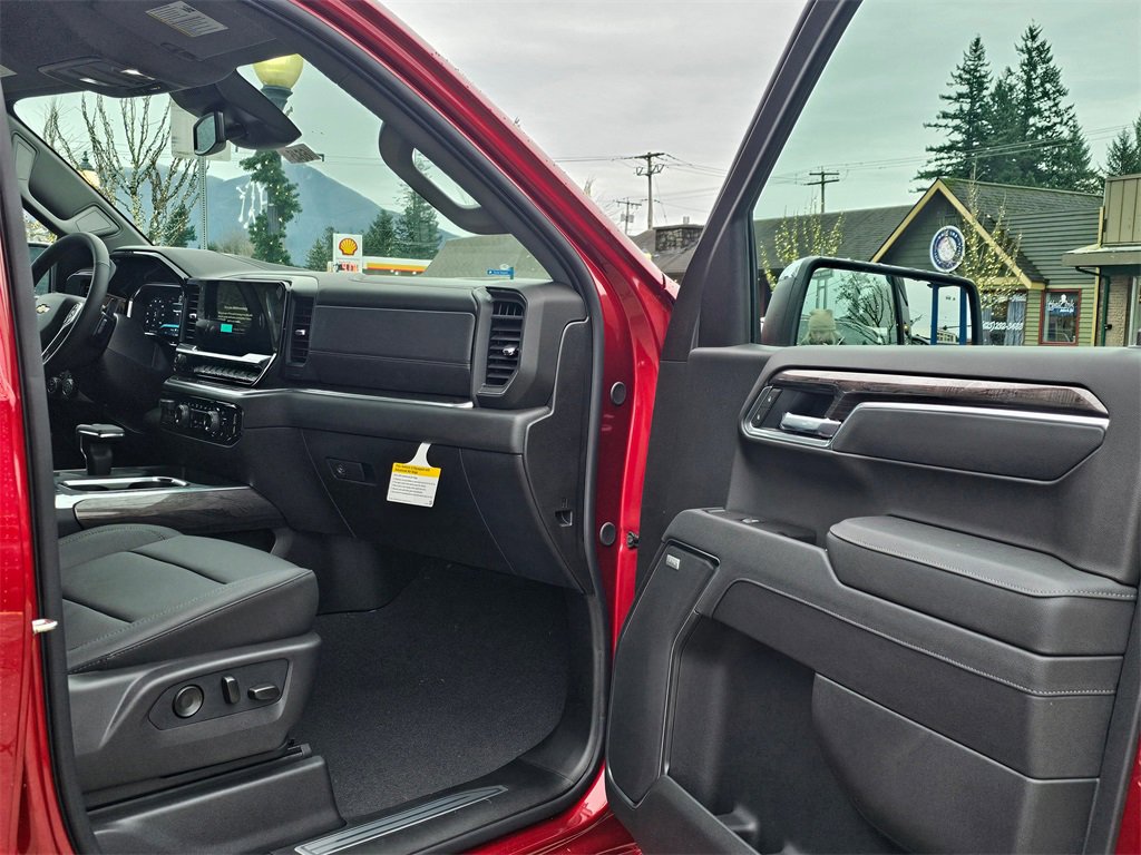 New 2026 Chevrolet Silverado 1500 LTZ w/ Max Trailering Package image 12