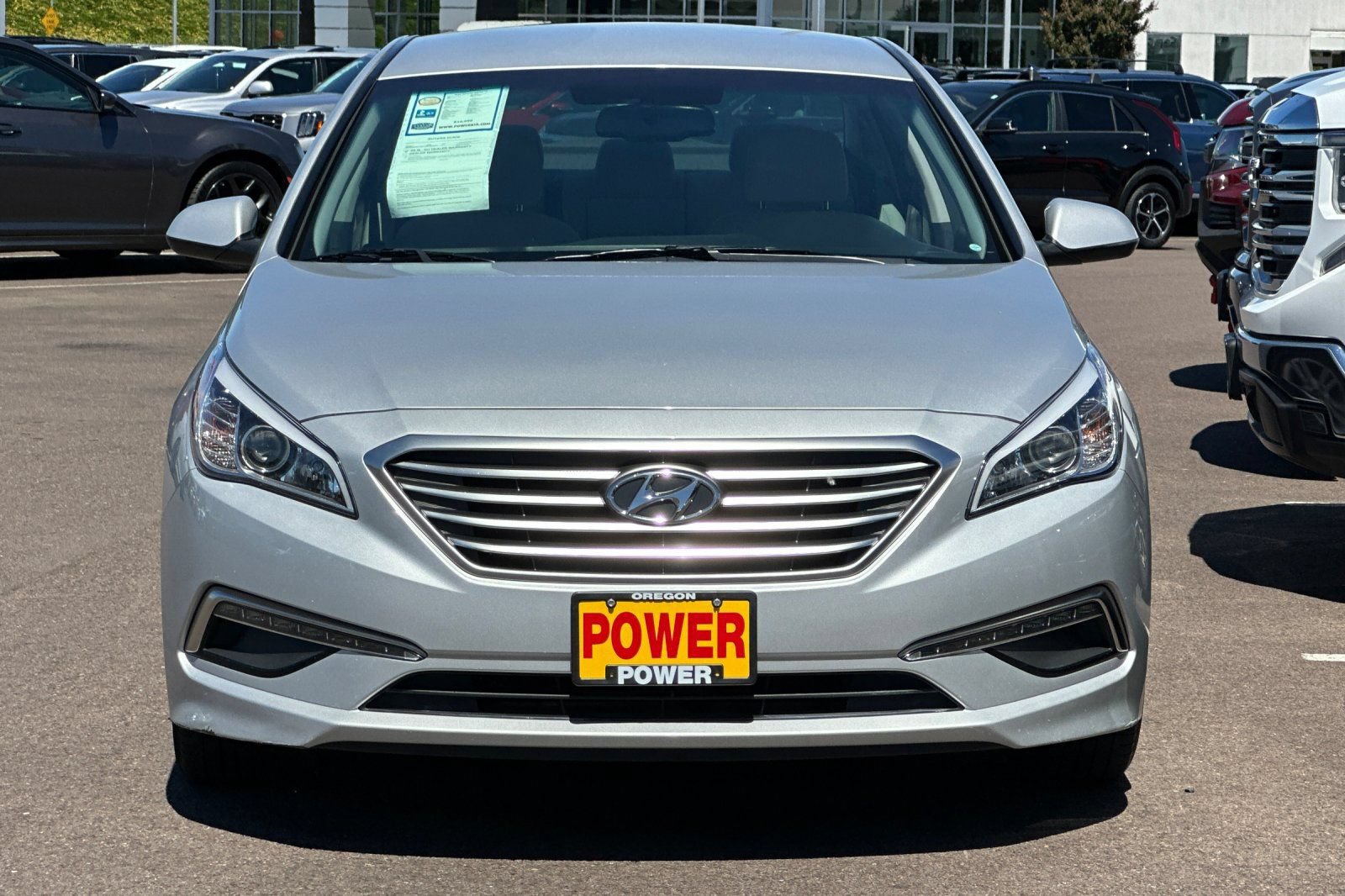 Used 2015 Hyundai Sonata SE w/ Option Group 02 FWD image 9