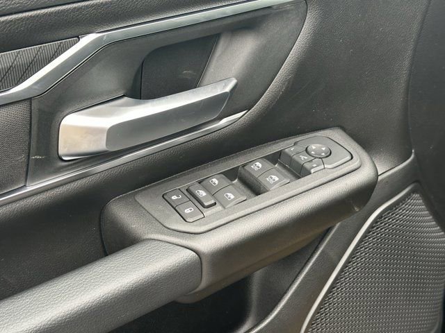 New 2026 RAM 1500 4x4 Crew Cab image 10