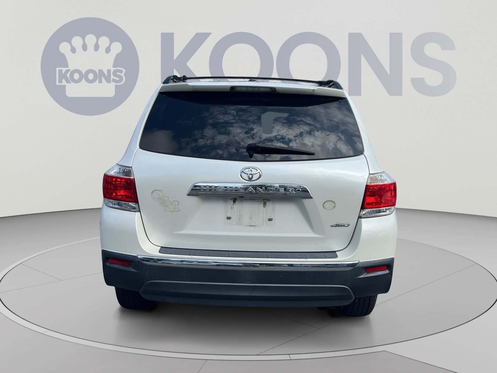 Used 2012 Toyota Highlander SE w/ Tow Pkg AWD/4WD image 5