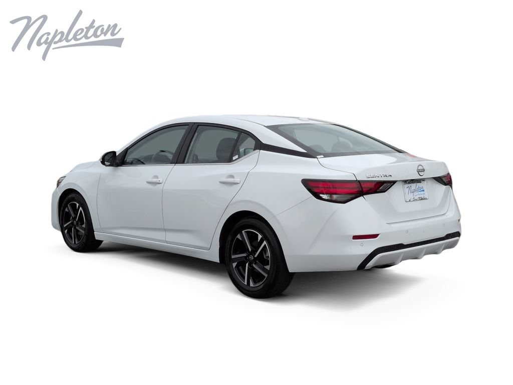 Used 2025 Nissan Sentra SV FWD image 3