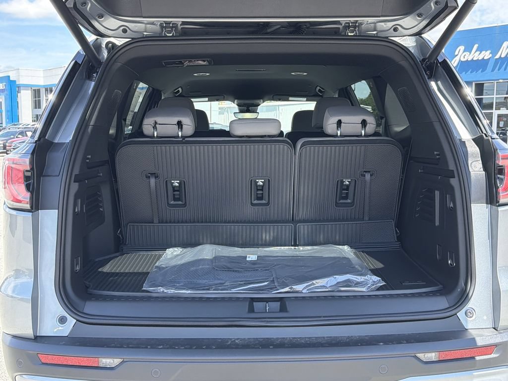 New 2026 GMC Acadia Elevation w/ LPO, Floor Liner Package FWD image 19