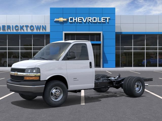 New 2025 Chevrolet Express 3500 w/ Power Convenience Package RWD image 2