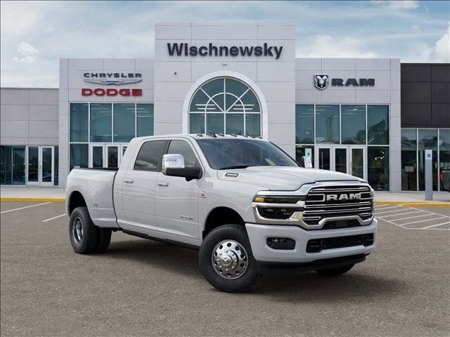 New 2026 RAM 3500 Laramie AWD/4WD image 5
