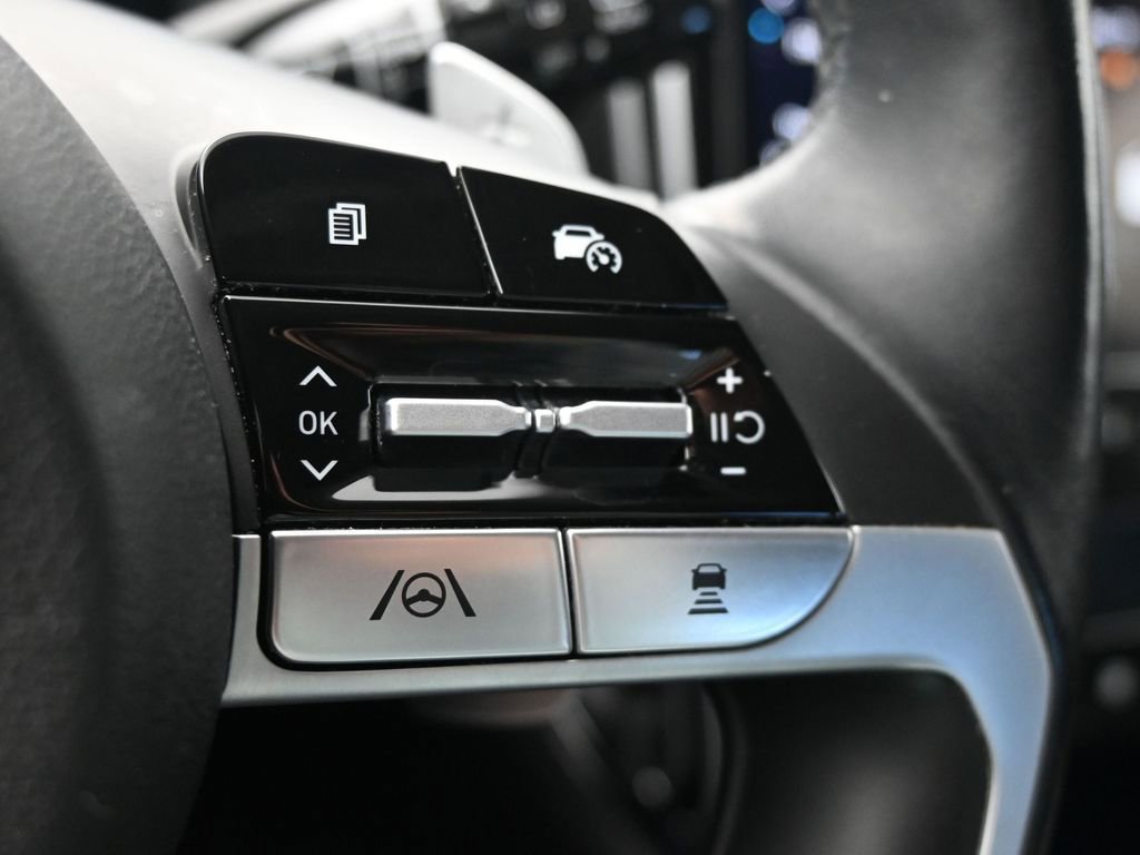 Used 2024 Hyundai Tucson Limited image 30