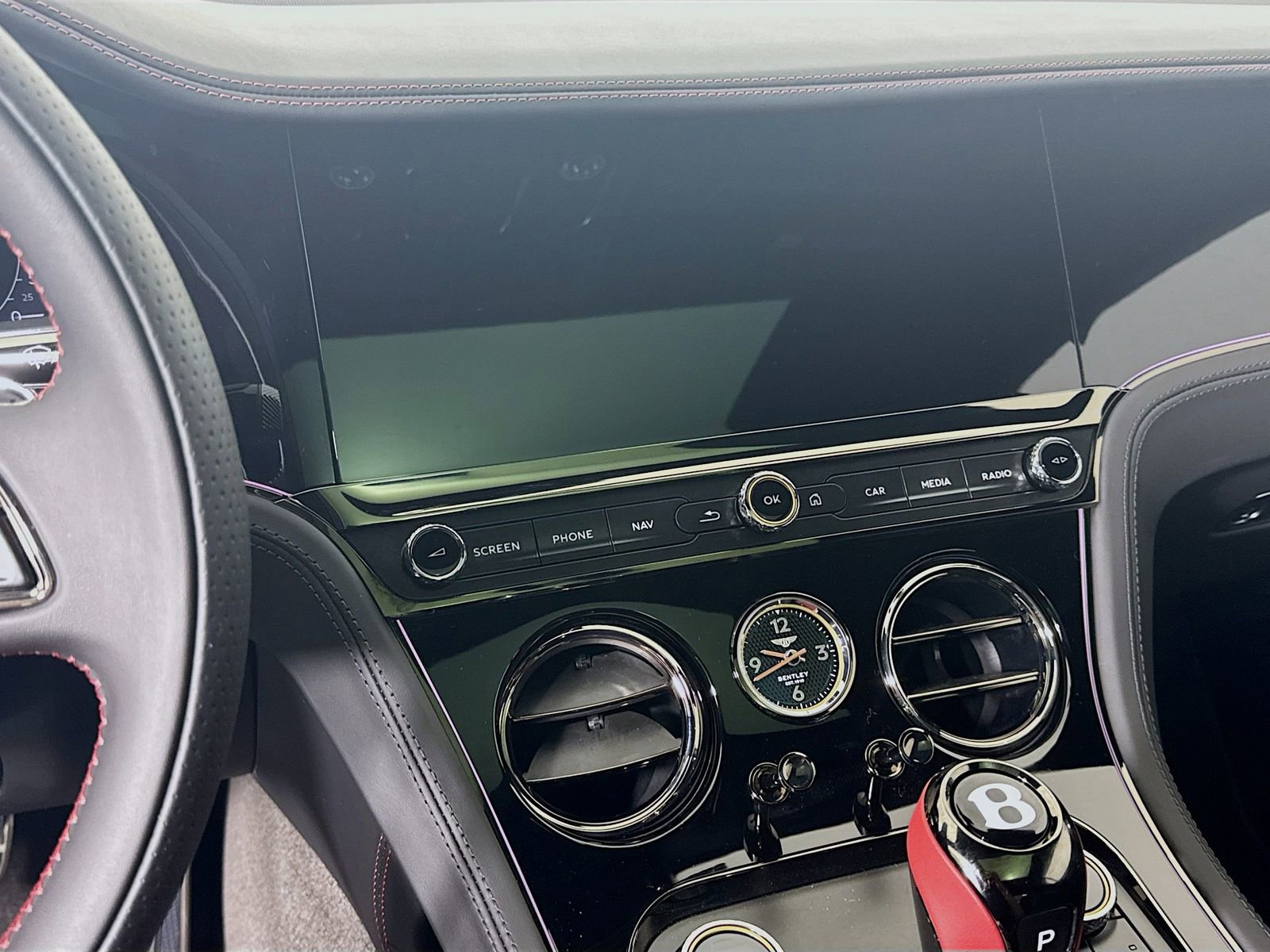 Used 2025 Bentley Continental GT image 14