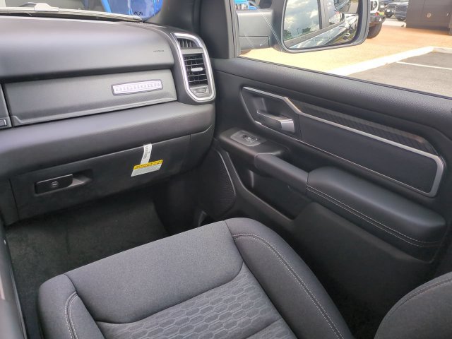 New 2026 RAM 1500 Big Horn AWD/4WD image 17