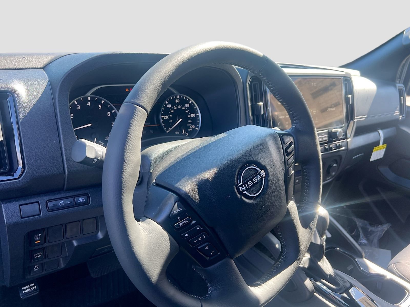 New 2026 Nissan Frontier SV image 9