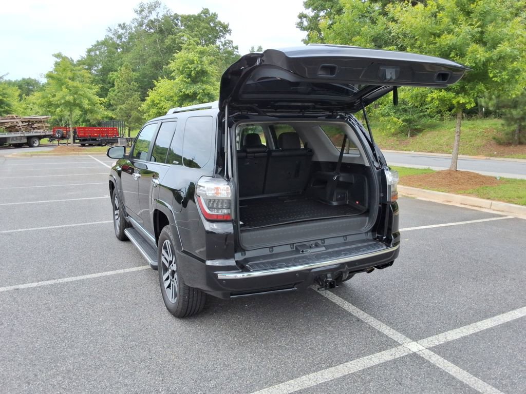 Used 2016 Toyota 4Runner Limited AWD/4WD image 16
