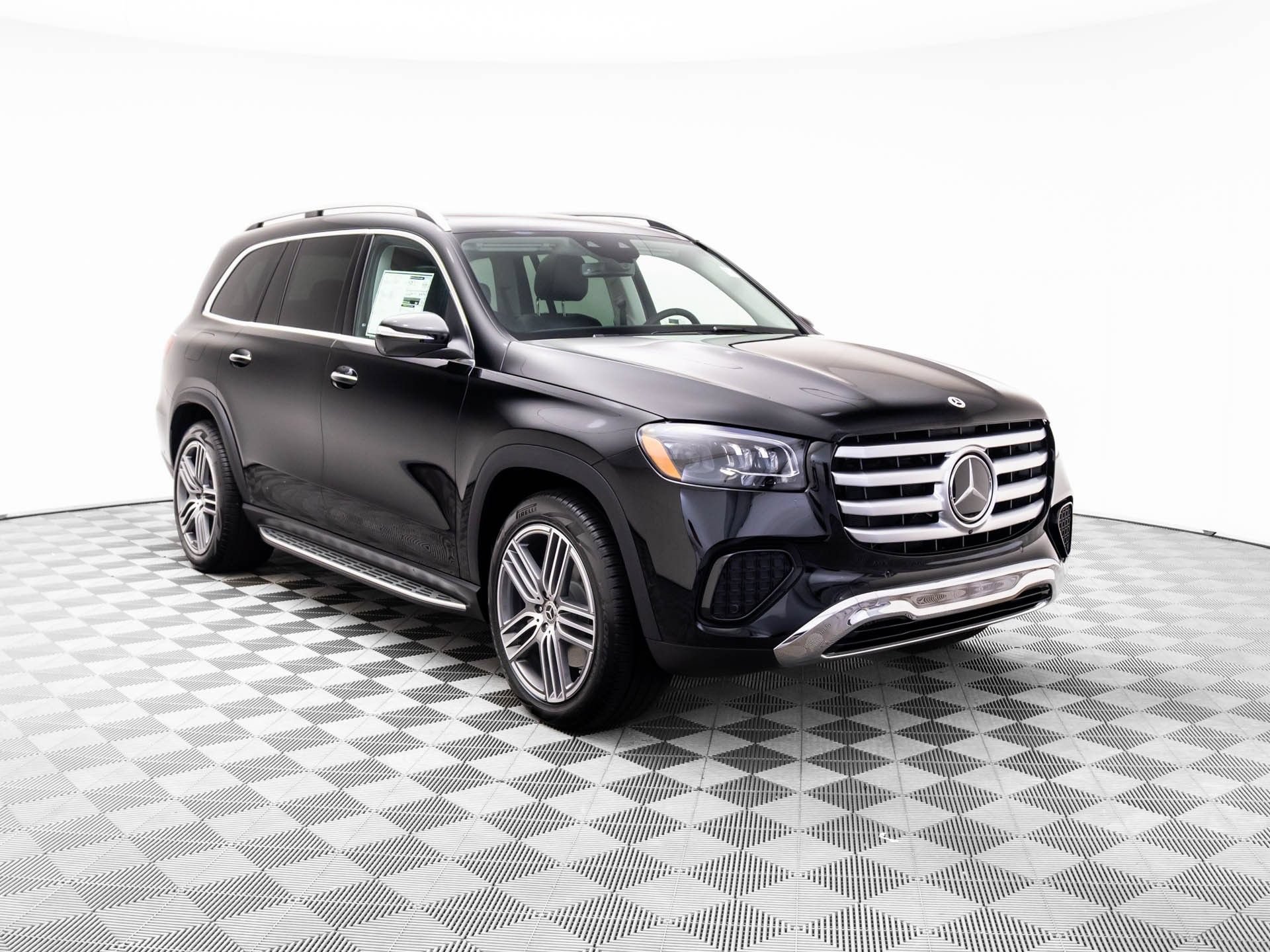 New 2026 Mercedes-Benz GLS 450 4MATIC image 7