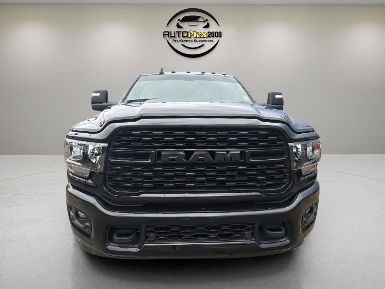 Used 2023 RAM 3500 Big Horn w/ Night Edition image 5