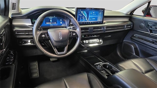 Used 2023 Lincoln Corsair Standard image 20