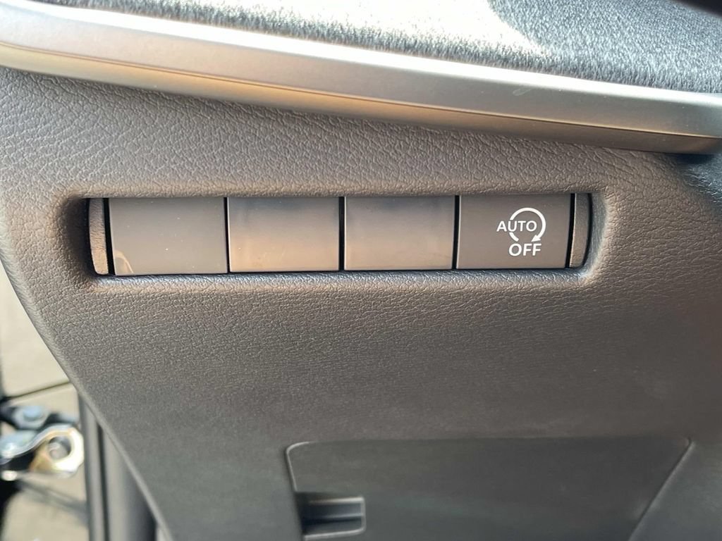 New 2026 Nissan Kicks S FWD image 29