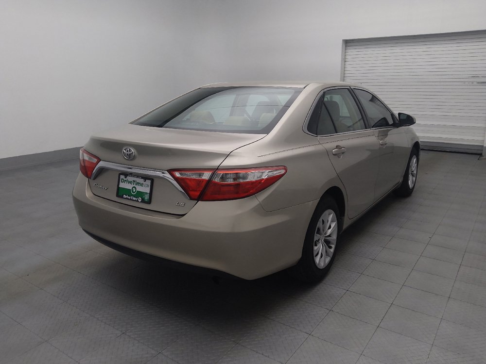 Used 2016 Toyota Camry LE FWD image 9