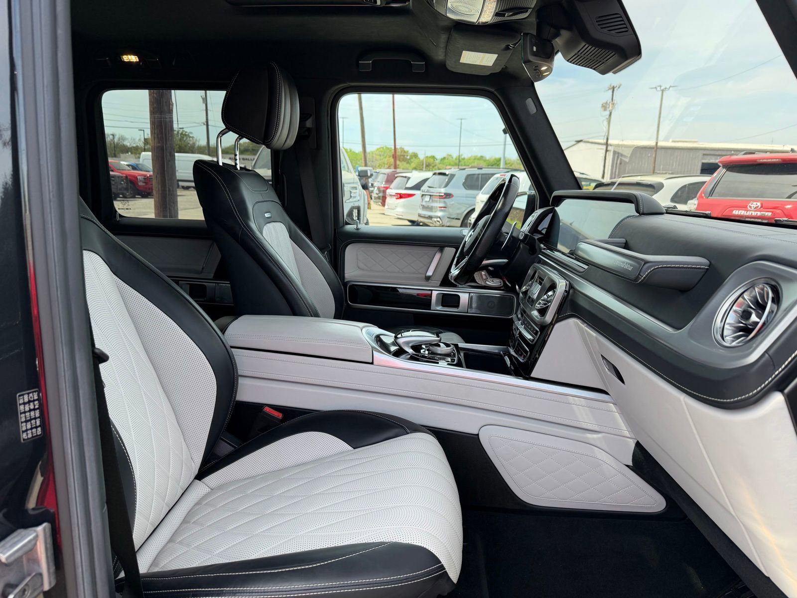 Used 2021 Mercedes-Benz G 63 AMG 4MATIC image 24