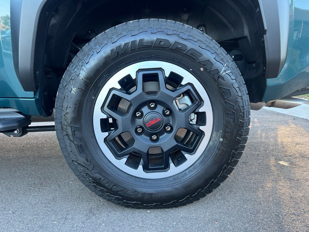 Used 2026 Toyota 4Runner TRD Off-Road Premium AWD/4WD image 33