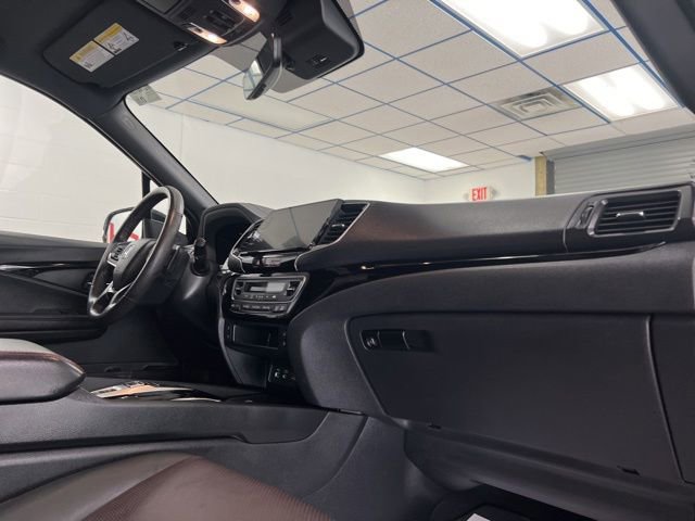 Used 2025 Honda Ridgeline Black Edition image 14