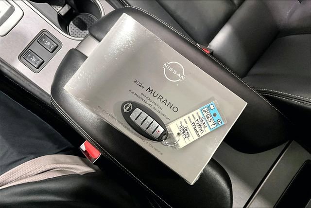 Used 2024 Nissan Murano SV image 37